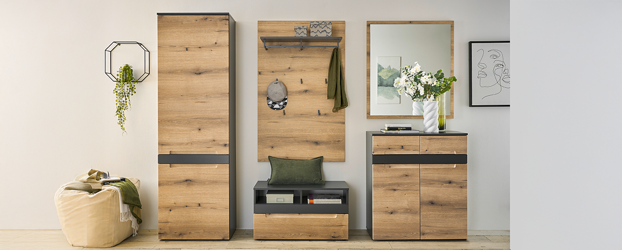 ТЕЙЛЪР ТЕЙЛЪР