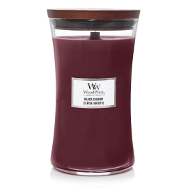 BLACK CHERRY АРОМАТНА СВЕЩ ГОЛЯМ БУРКАН