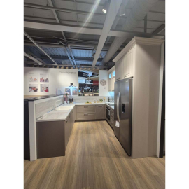 MODERANO W ВИНТИДЖ AEV-25