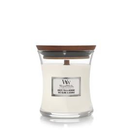 WHITE TEA AND JASMINE АРОМАТНА СВЕЩ МАЛЪК БУРКАН