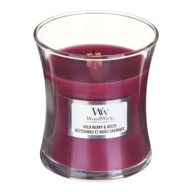 WILD BERRY AND BEETS АРОМАТНА СВЕЩ МАЛЪК БУРКАН