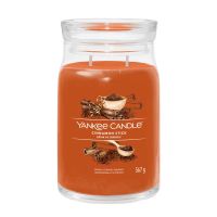 SIGNAT CINNAMON STICK АРОМАТНА СВЕЩ ГОЛЯМ БУРКАН 567 ГР - 