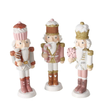 GABRIEL КОЛЕДНА ФИГУРА ЛЕШНИКОТРОШАЧКАТА 13 СМ АСОРТИ