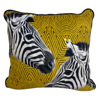 ZEBRA ДЕКОРАТИВНА ВЪЗГЛАВНИЦА С ЦИП 45/45СМ